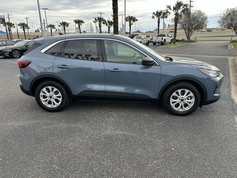 Used 2024 Ford Escape Active image 7