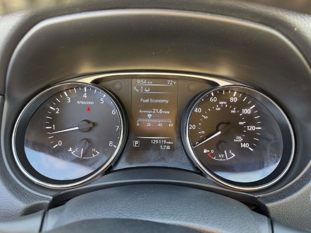 Used 2015 Nissan Rogue SL w/ SL Premium Package AWD/4WD image 25