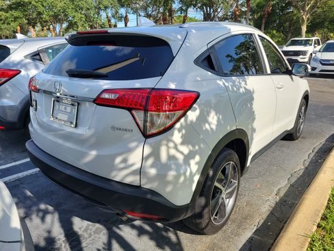 Certified 2022 Honda HR-V EX image 5