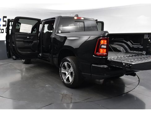 Used 2025 RAM 1500 Tradesman AWD/4WD image 27