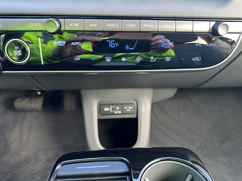 New 2026 Hyundai Ioniq 5 SEL image 16