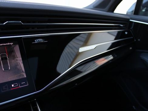 New 2025 Audi Q7 3.0T Premium Plus image 9