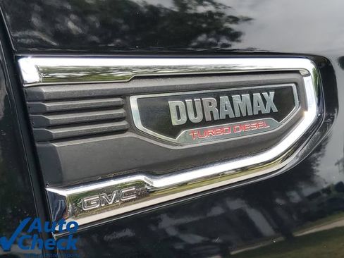 Used 2021 GMC Sierra 1500 SLT w/ SLT Premium Plus Package AWD/4WD image 9