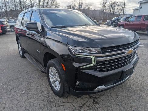 Used 2023 Chevrolet Tahoe LT image 3
