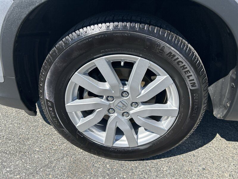 Used 2020 Honda Pilot LX image 7