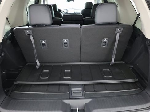 New 2025 Honda Pilot Touring image 24