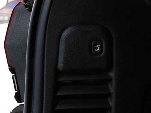 Used 2021 Jeep Grand Cherokee SRT image 82