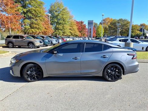 Used 2021 Nissan Maxima SR w/ Sport Mat Group image 20