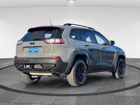 Used 2022 Jeep Cherokee Latitude w/ Trailer Tow Group AWD/4WD image 5