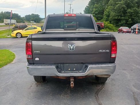 Used 2014 RAM 1500 Classic SLT image 4