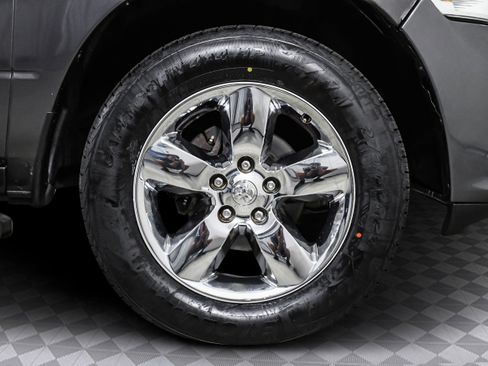 Used 2019 RAM 1500 Express w/ Express Value Package image 28