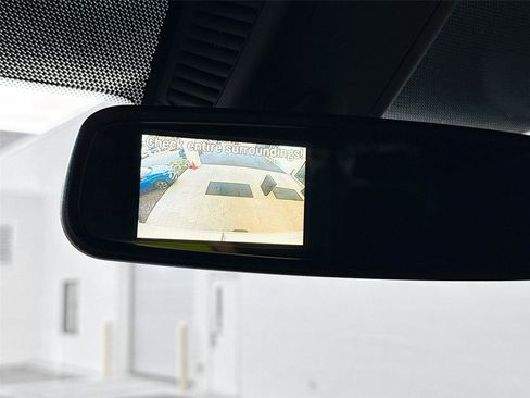 Used 2025 Mercedes-Benz Sprinter 2500 image 9