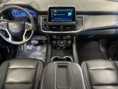 Used 2024 Chevrolet Suburban LT AWD/4WD image 13