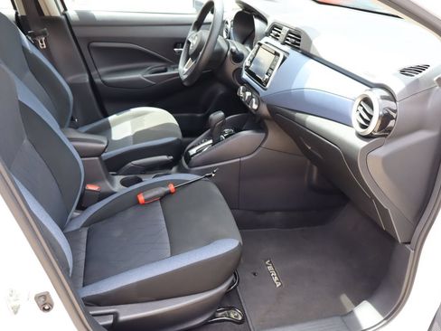 Used 2024 Nissan Versa SV FWD image 15