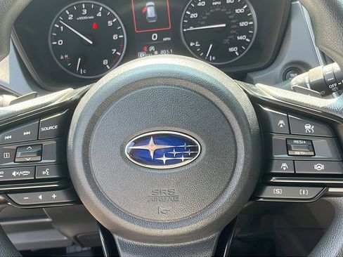 Certified 2024 Subaru Crosstrek 2.0i Premium image 12