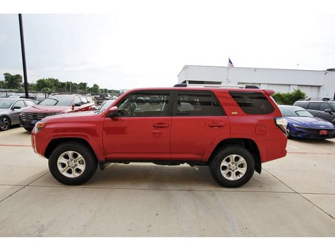 Used 2023 Toyota 4Runner SR5 RWD image 5