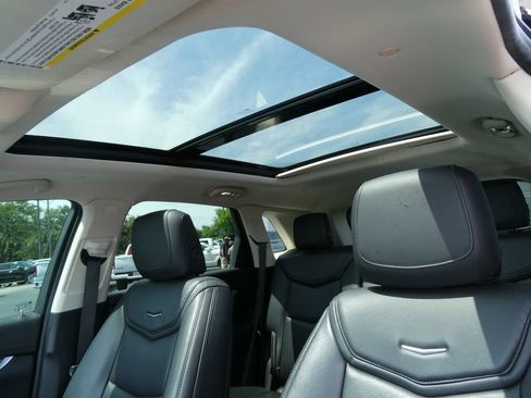 Certified 2019 Cadillac XT5 Luxury FWD image 27