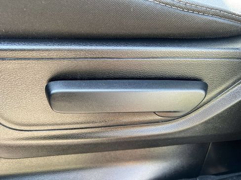 Used 2019 RAM 1500 Big Horn image 12