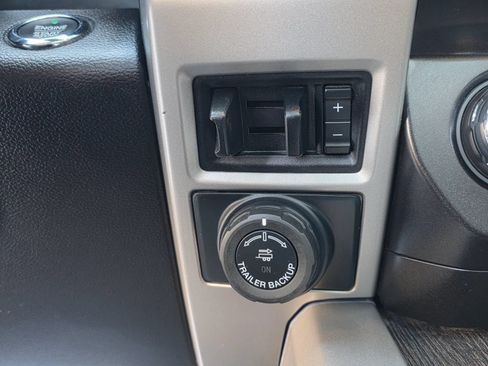 Used 2021 Ford F250 Lariat AWD/4WD image 22