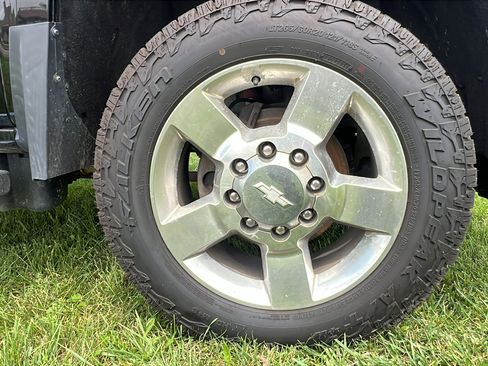 Used 2016 Chevrolet Silverado 2500 LTZ w/ Duramax Plus Package image 9