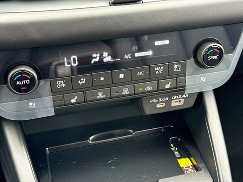 New 2026 Subaru Outback Touring XT AWD/4WD image 19