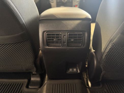 Used 2021 Toyota 4Runner SR5 image 19