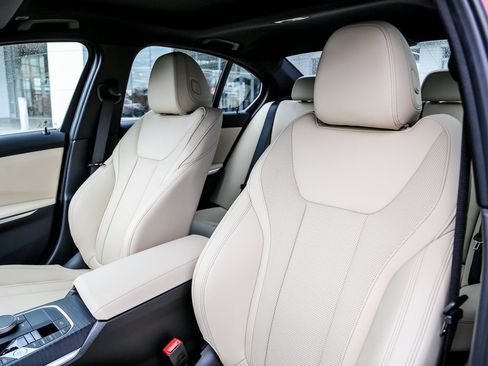 New 2026 BMW 330i xDrive Sedan w/ M Sport Package image 21