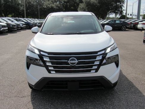 New 2026 Nissan Rogue SV image 6