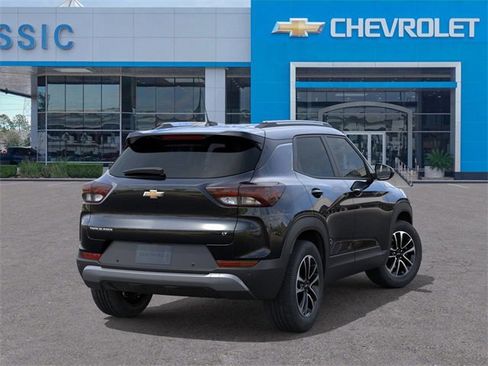 New 2026 Chevrolet TrailBlazer LT w/ LT Cold Weather Package image 4