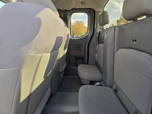 Used 2021 Nissan Frontier S w/ S Utility Package image 17