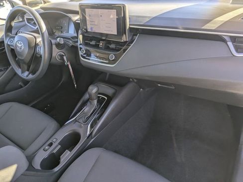Used 2024 Toyota Corolla LE image 30