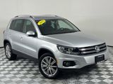 Used 2013 Volkswagen Tiguan SE image 2