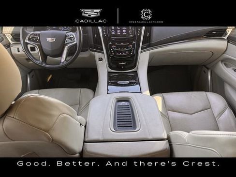 Used 2020 Cadillac Escalade Premium Luxury image 10