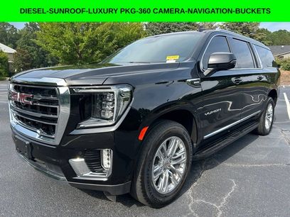 Used 2024 GMC Yukon XL SLT w/ SLT Premium Package