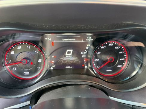 Used 2019 Dodge Charger R/T w/ Plus Group RWD image 29