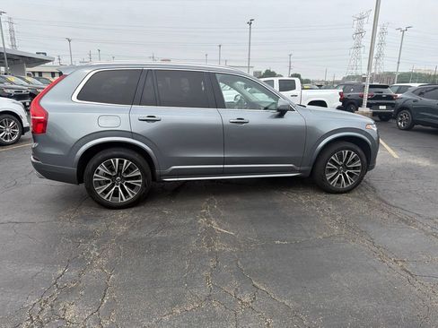 Used 2020 Volvo XC90 T6 Momentum w/ Protection Package AWD/4WD image 5