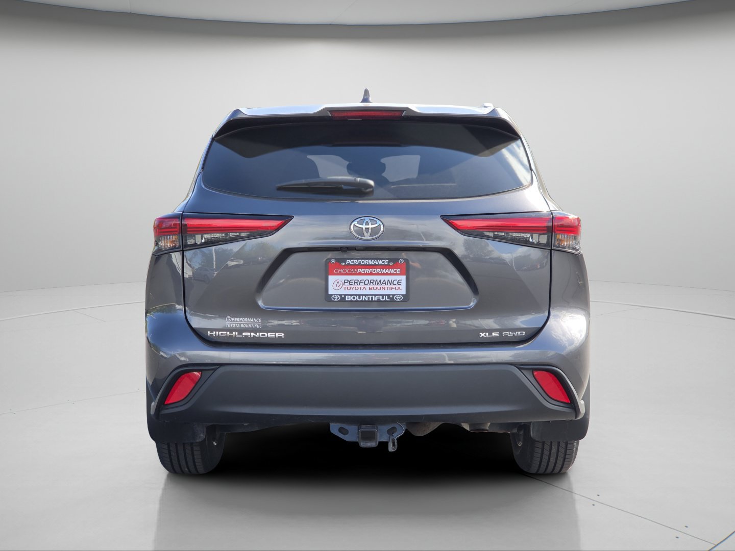Used 2023 Toyota Highlander XLE AWD/4WD image 26