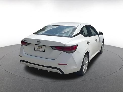 Used 2025 Nissan Sentra S FWD image 15