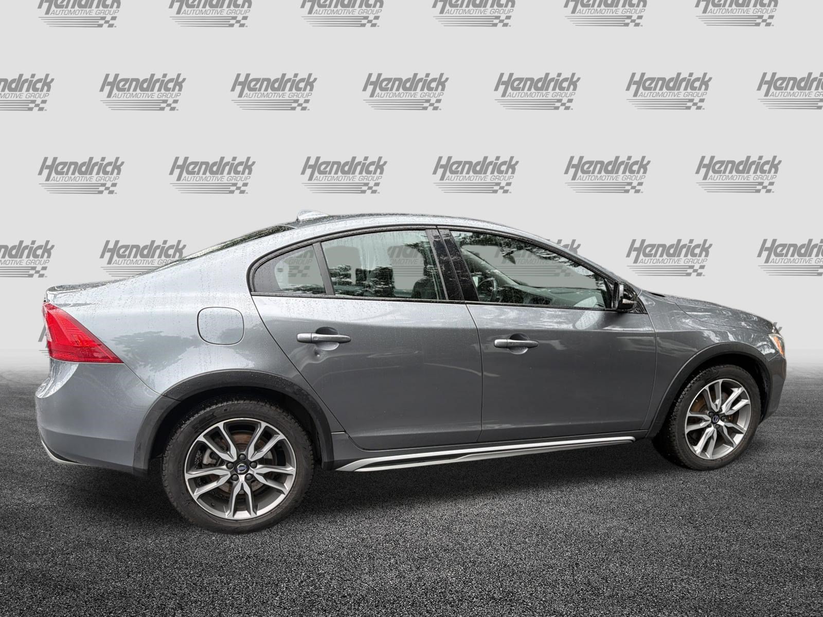 Used 2016 Volvo S60 T5 Cross Country Platinum AWD/4WD image 10