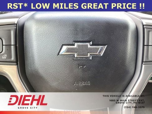 Used 2022 Chevrolet Silverado 1500 RST w/ Z71 Off-Road Package AWD/4WD image 31