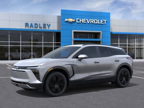 New 2026 Chevrolet Blazer EV LT w/ Midnight/Sport Edition FWD image 2