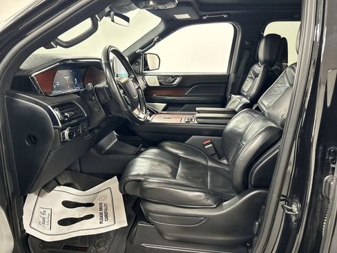 Used 2021 Lincoln Navigator L Reserve AWD/4WD image 9