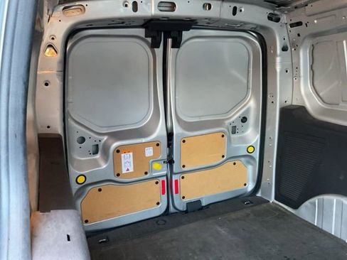 Used 2016 Ford Transit Connect XL image 16