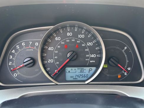 Used 2015 Toyota RAV4 LE FWD image 3