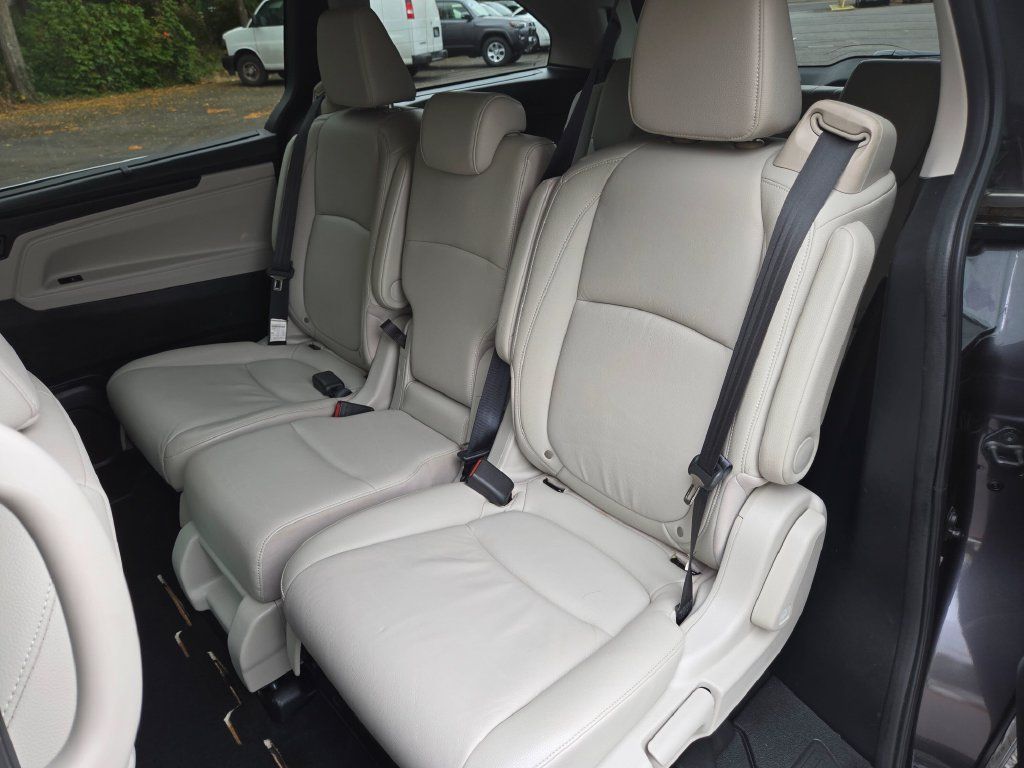 Used 2025 Honda Odyssey EX-L image 19