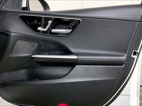 Used 2023 Mercedes-Benz C 300 Sedan image 22