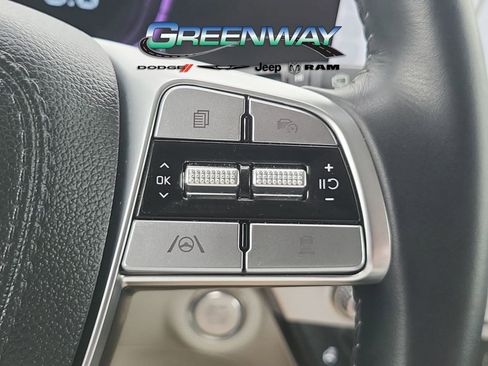 Used 2025 Kia Telluride S image 30