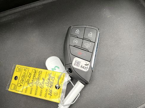 Certified 2024 Chevrolet Silverado 2500 High Country w/ Technology Package image 36