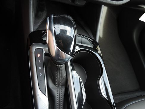 New 2026 Buick Envista Sport Touring w/ Convenience I Package image 19