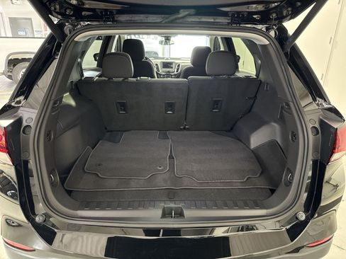 Used 2022 Chevrolet Equinox LT FWD image 27